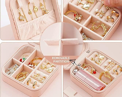 travel jewelry box is a wonderful gift for girls and ladies on Christmas, birthday, new year