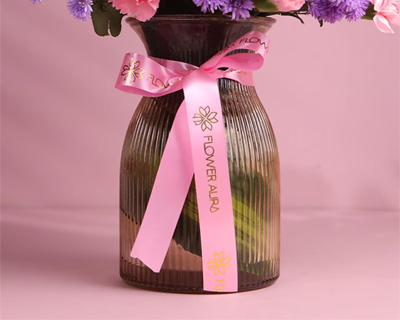 Fresh Live Flower Bouquet of 8 Roses